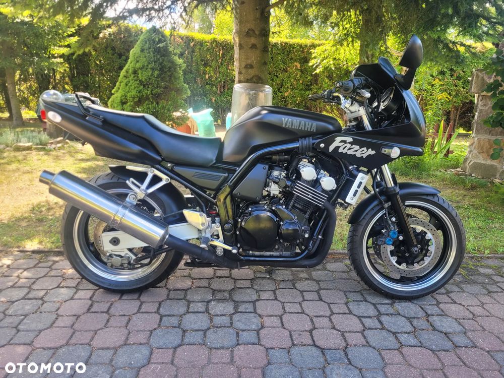 Yamaha FZS
