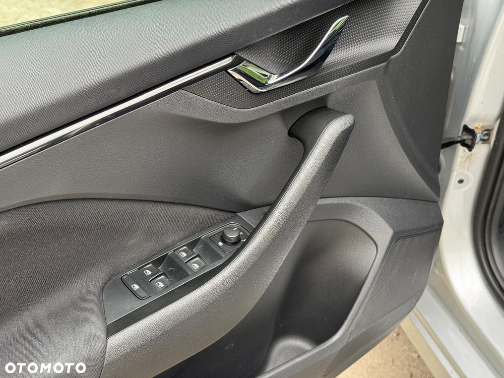 Skoda Kamiq 1.0 TSI Ambition DSG - 16