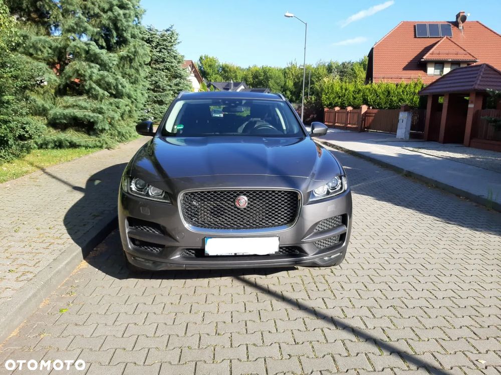 Jaguar F-Pace - 2
