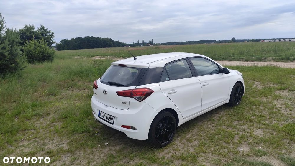 Hyundai i20 1.1 CRDi Style - 14