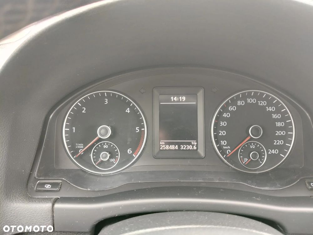 Volkswagen Golf Plus 1.6 TDI DPF BlueMotion Technology Team - 10