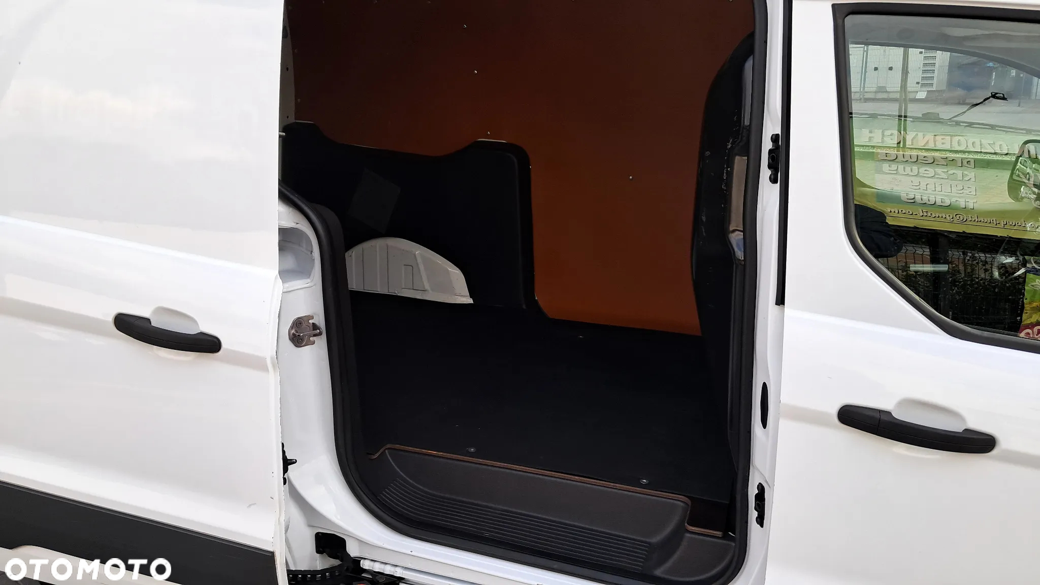 Ford TRANSIT CONNECT - 6