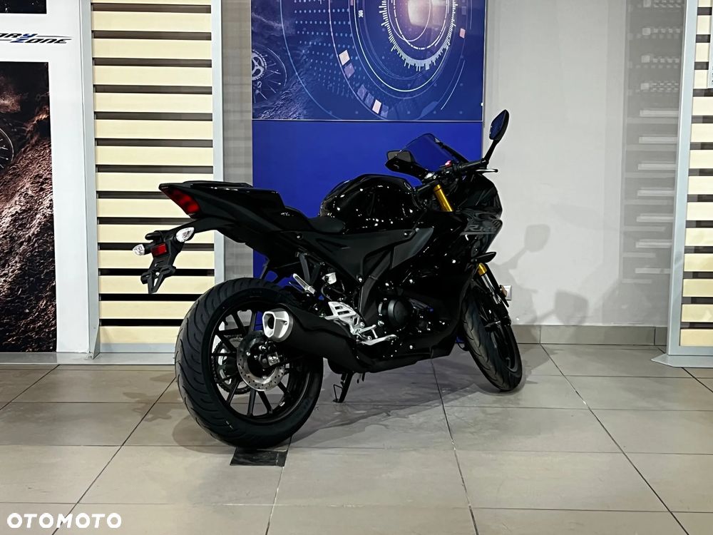 Yamaha R125 - 18