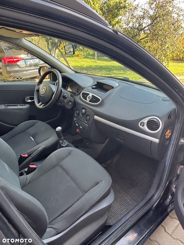 Renault Clio 1.2 16V Alize - 7