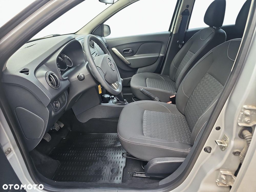 Dacia Sandero - 12