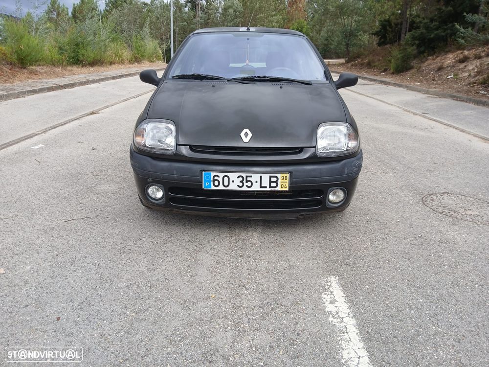 Renault Clio 1.2 - 11