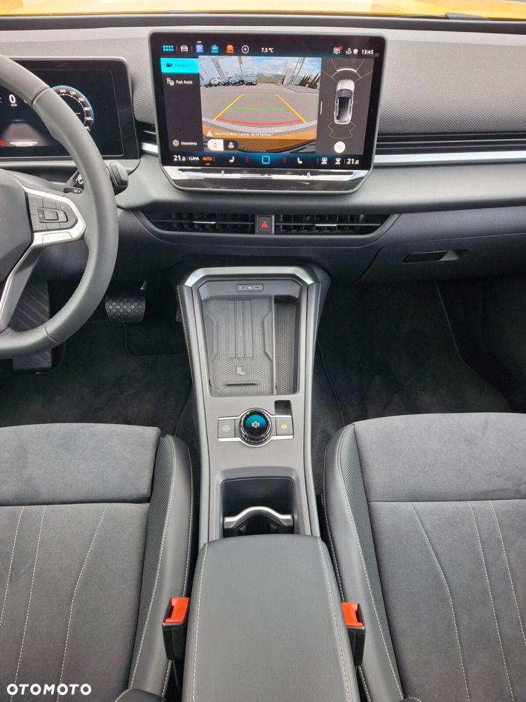 Volkswagen T-Roc - 25
