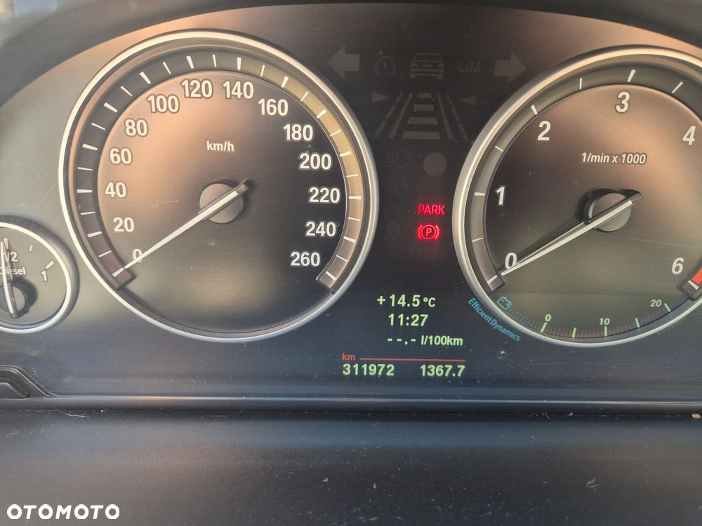 BMW Seria 5 520d Blue Performance - 6