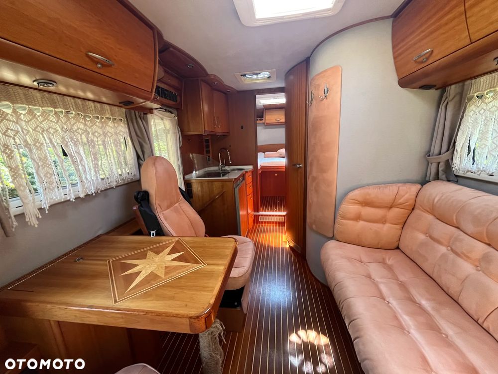 Mercedes-Benz sprinter - 12