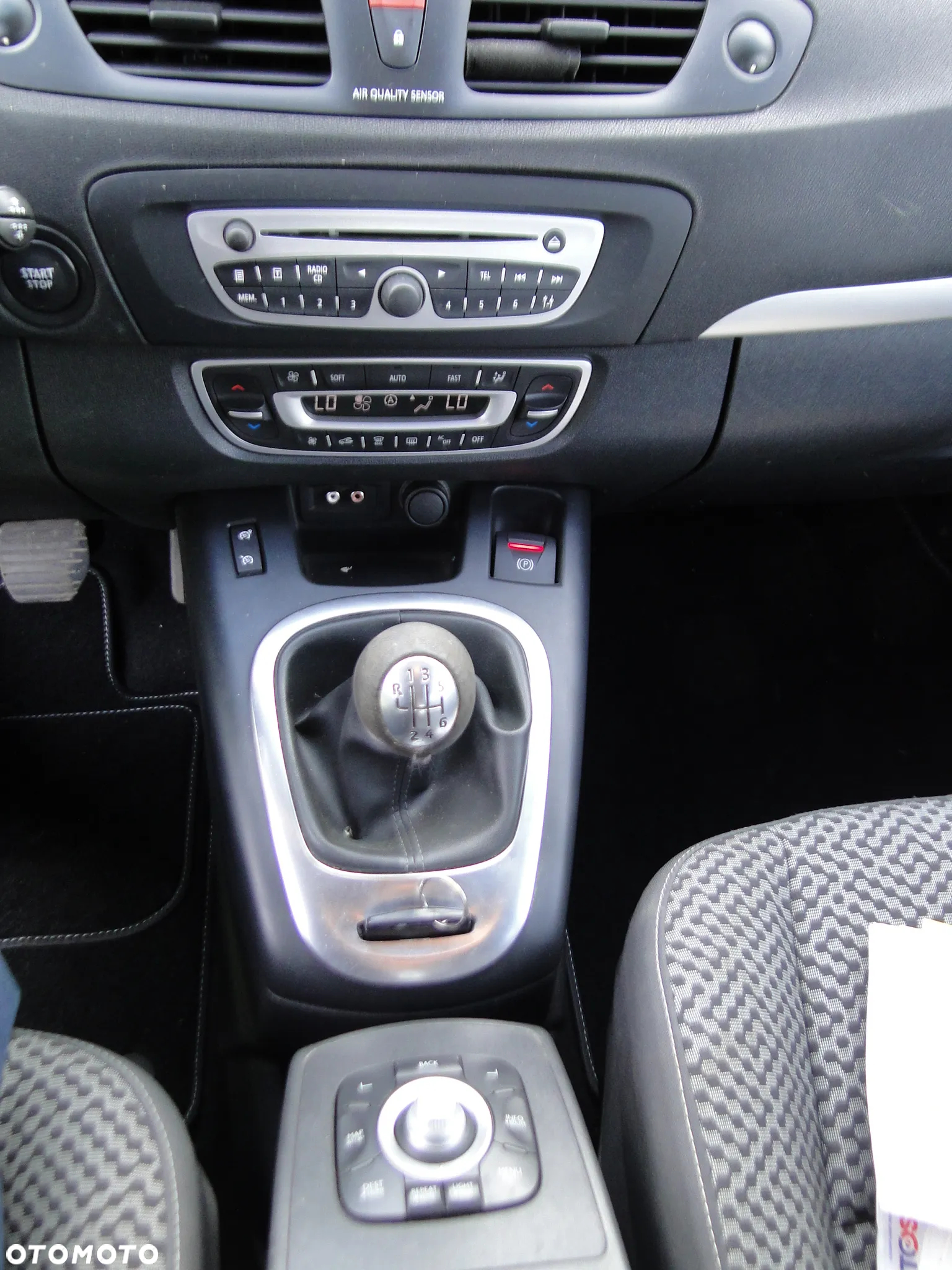 Renault Scenic 1.5dCi TomTom Edition - 10
