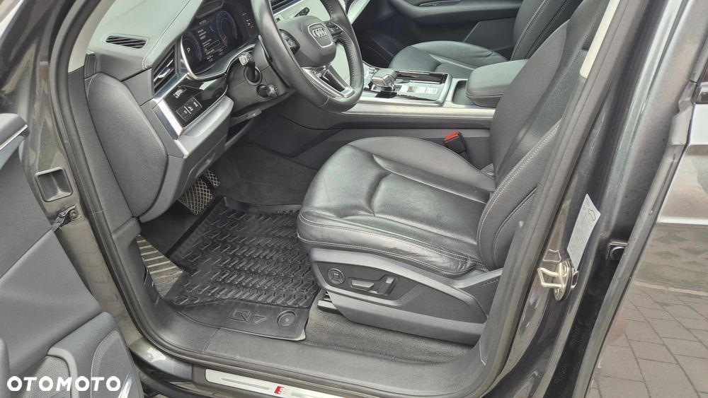 Audi Q7 50 TDI Quattro Tiptronic - 23