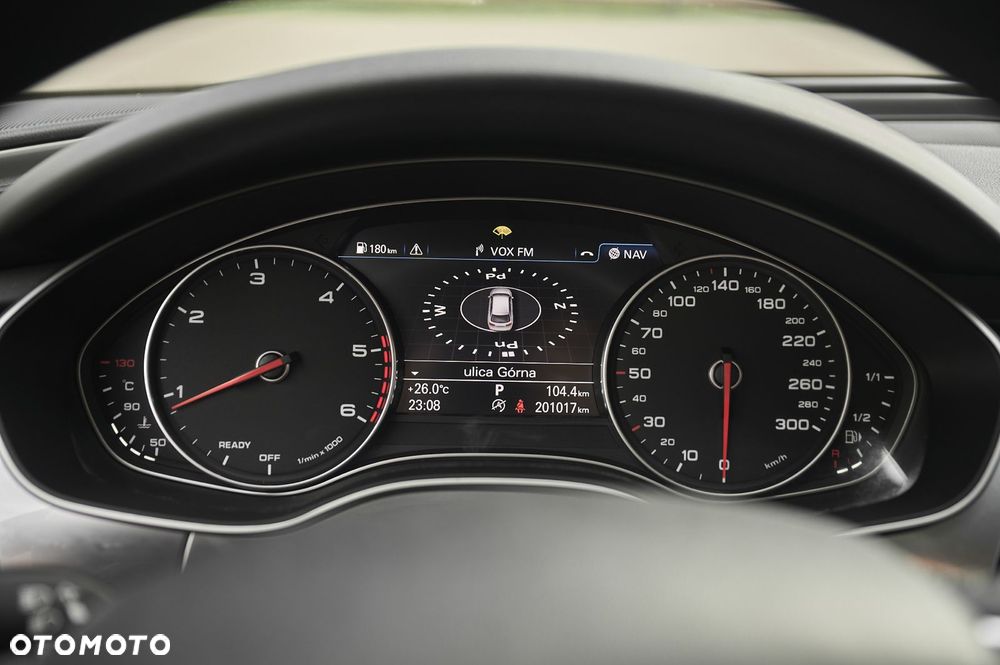 Audi A6 Avant 2.0 TDI Ultra S tronic - 28