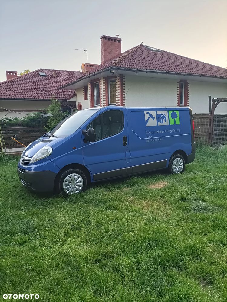 Opel Vivaro - 18