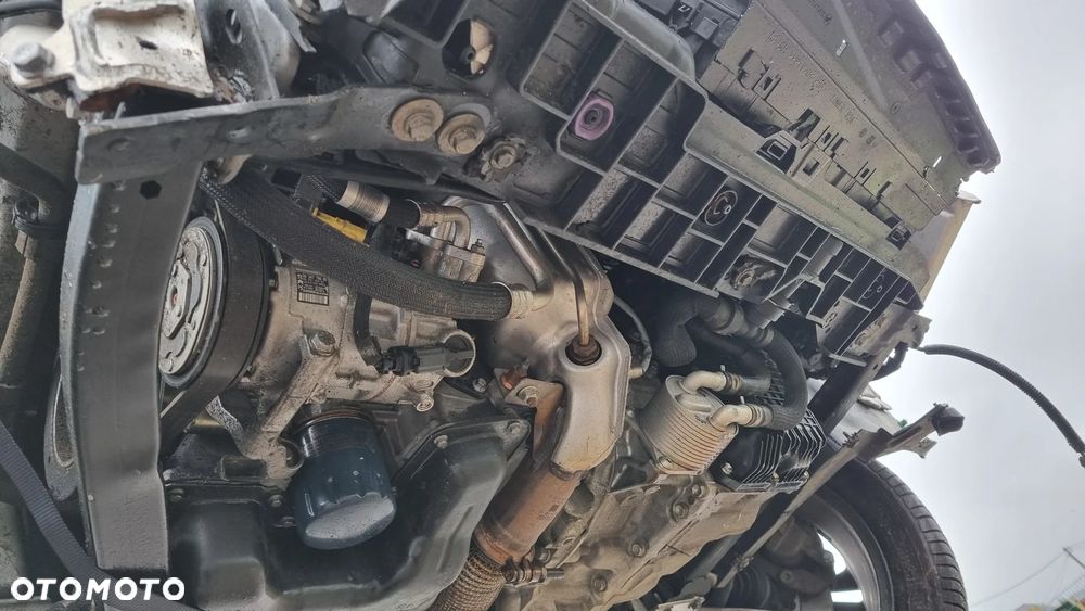 Peugeot 2008 1.2 PureTech Active Pack S&S EAT8 - 25