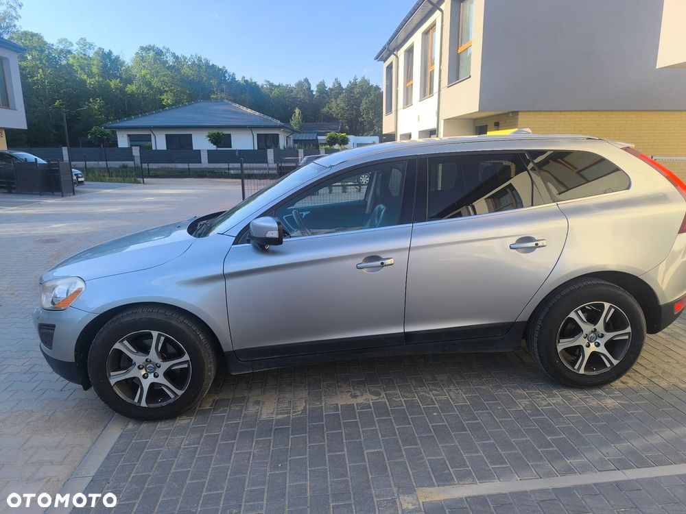 Volvo XC 60 DRIVe Summum - 2