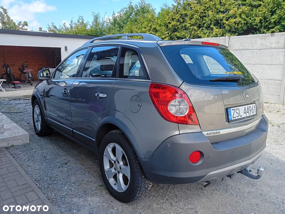 Opel Antara - 37