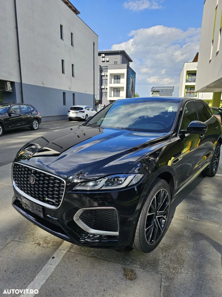 Jaguar F-Pace - 1