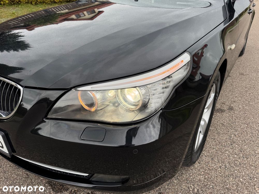 BMW Seria 5 530d Touring - 33