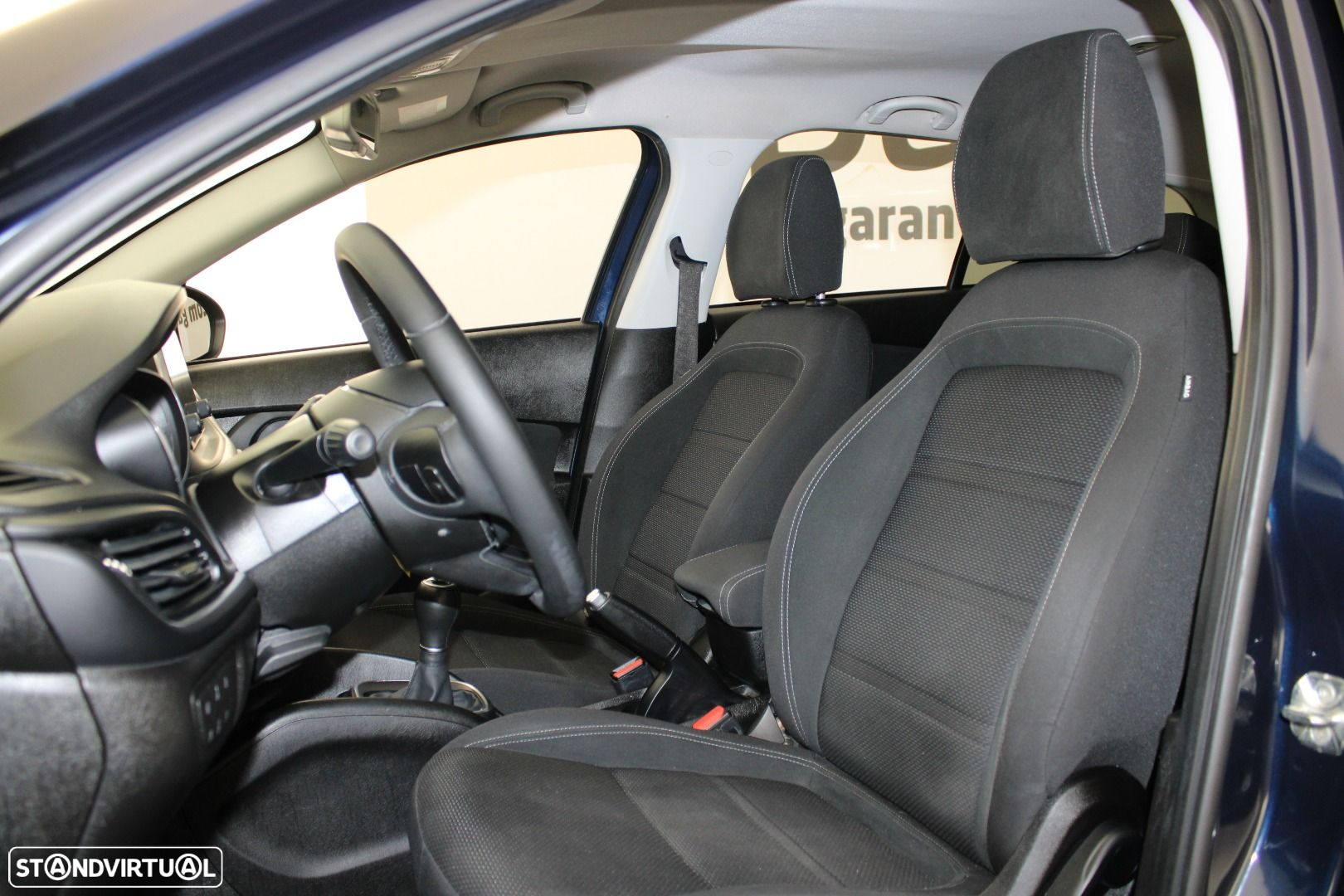 Fiat Tipo Station Wagon 1.3 M-Jet Lounge - 24