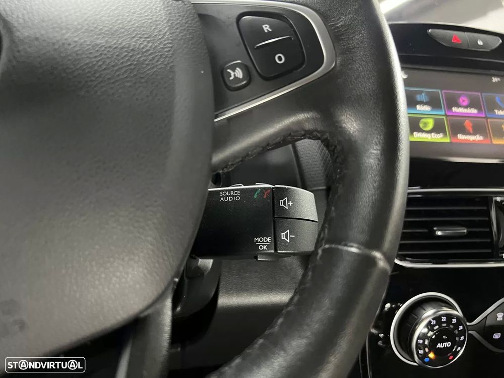 Renault Clio TCe 90 Limited - 29