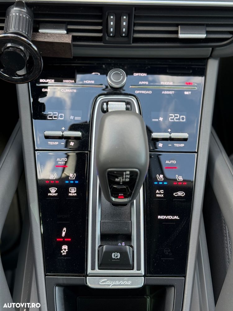 Porsche Cayenne E-Hybrid - 27