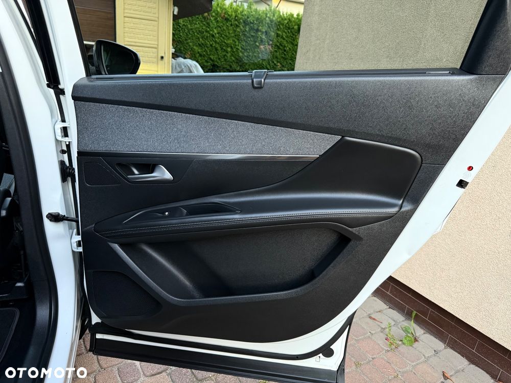 Peugeot 5008 BlueHDi 130 Allure - 13