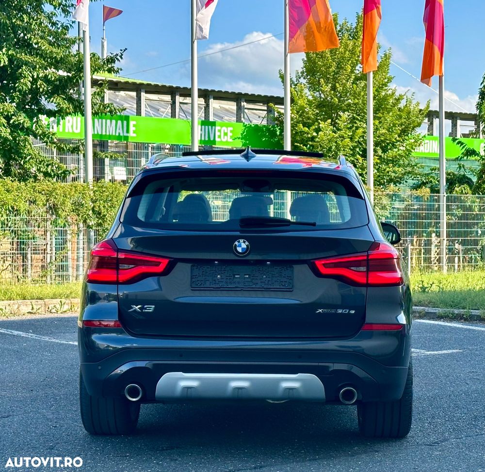 BMW X3 xDrive30e AT PHEV - 17