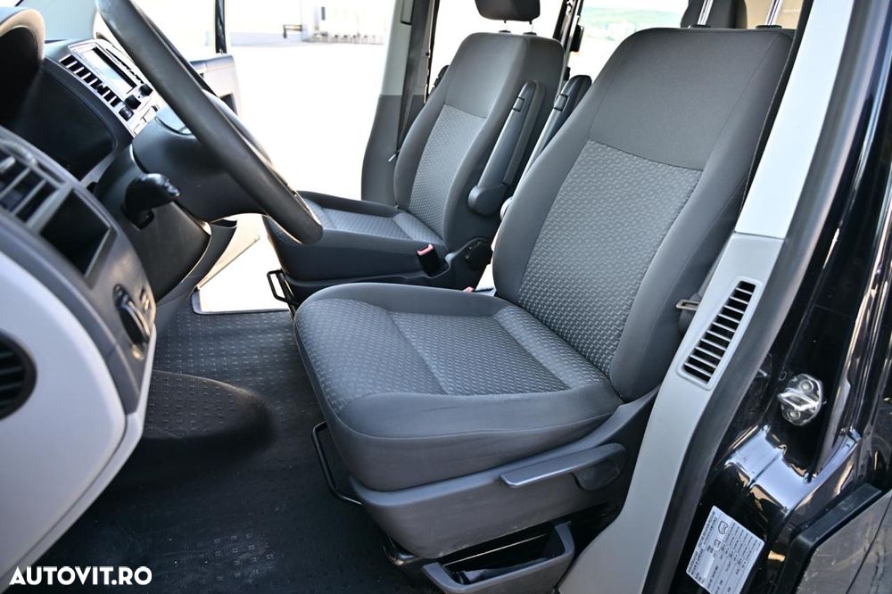 Volkswagen T5 - 18
