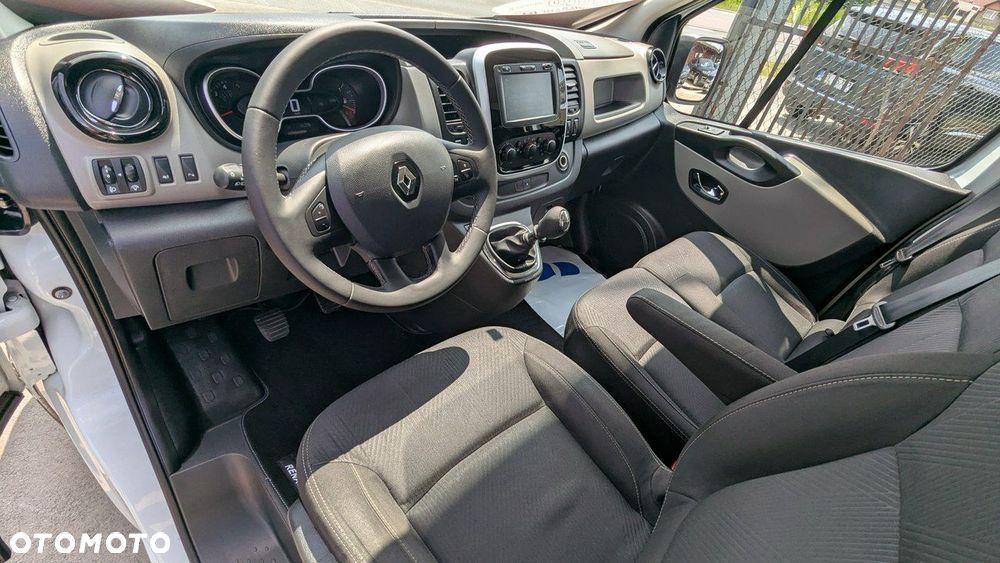 Renault Trafic - 17