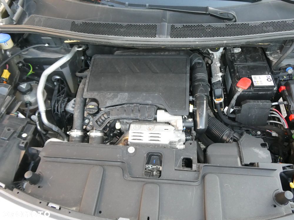 Peugeot 3008 - 11