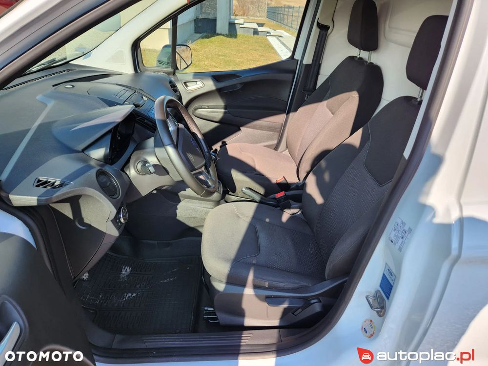 Ford Transit courier - 3