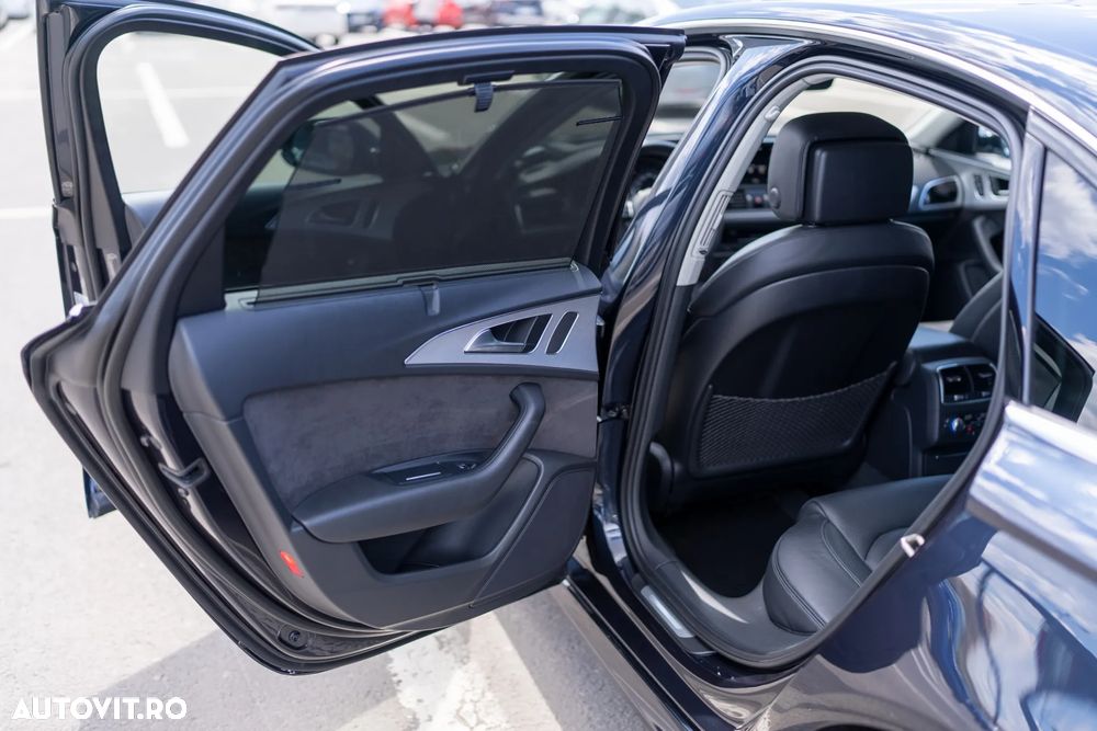 Audi A6 3.0 TDI quattro S tronic - 24