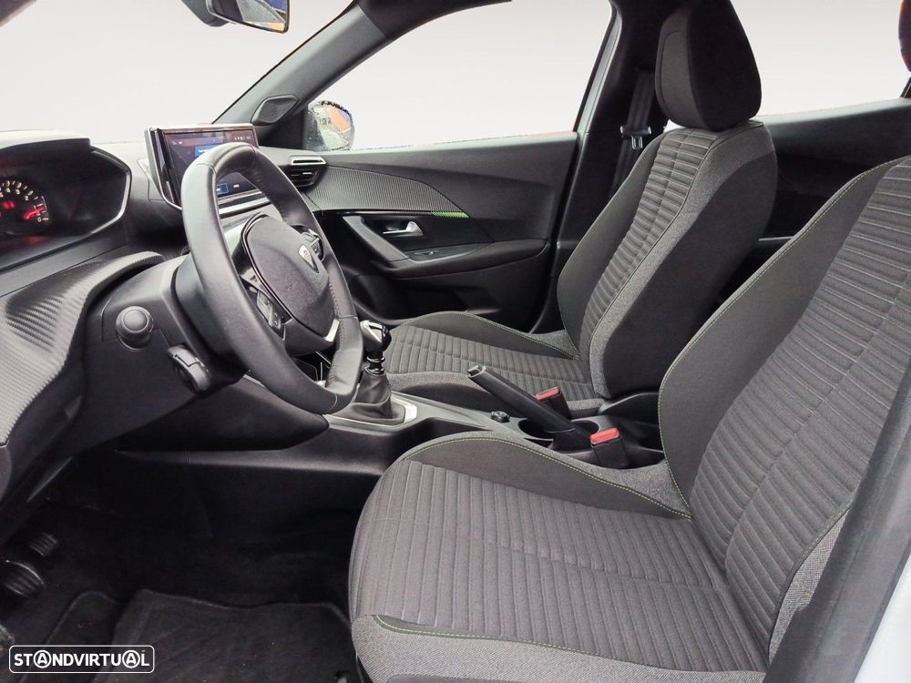 Peugeot 2008 1.2 PureTech Active - 9