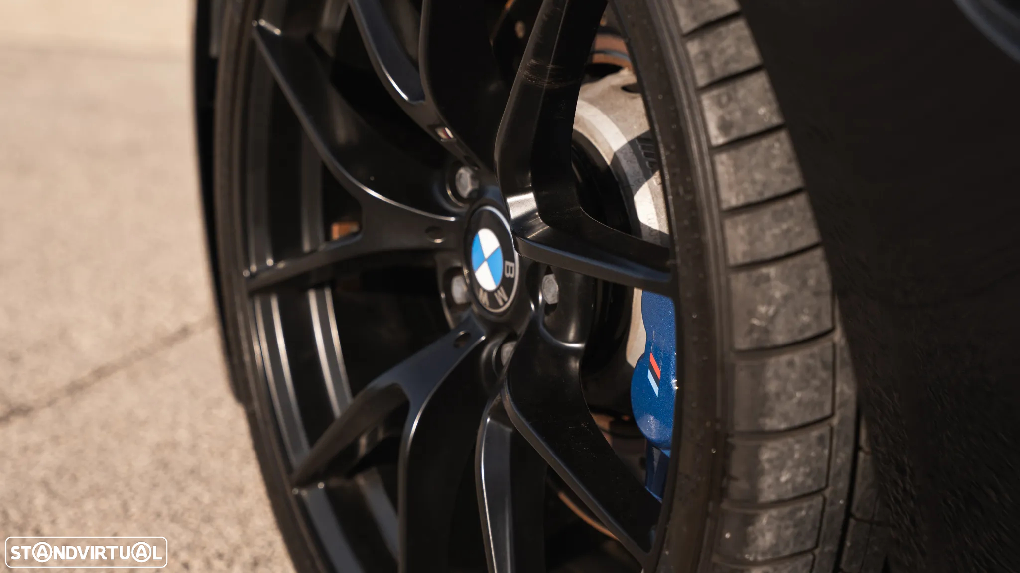 BMW M4 Coupe DKG - 16