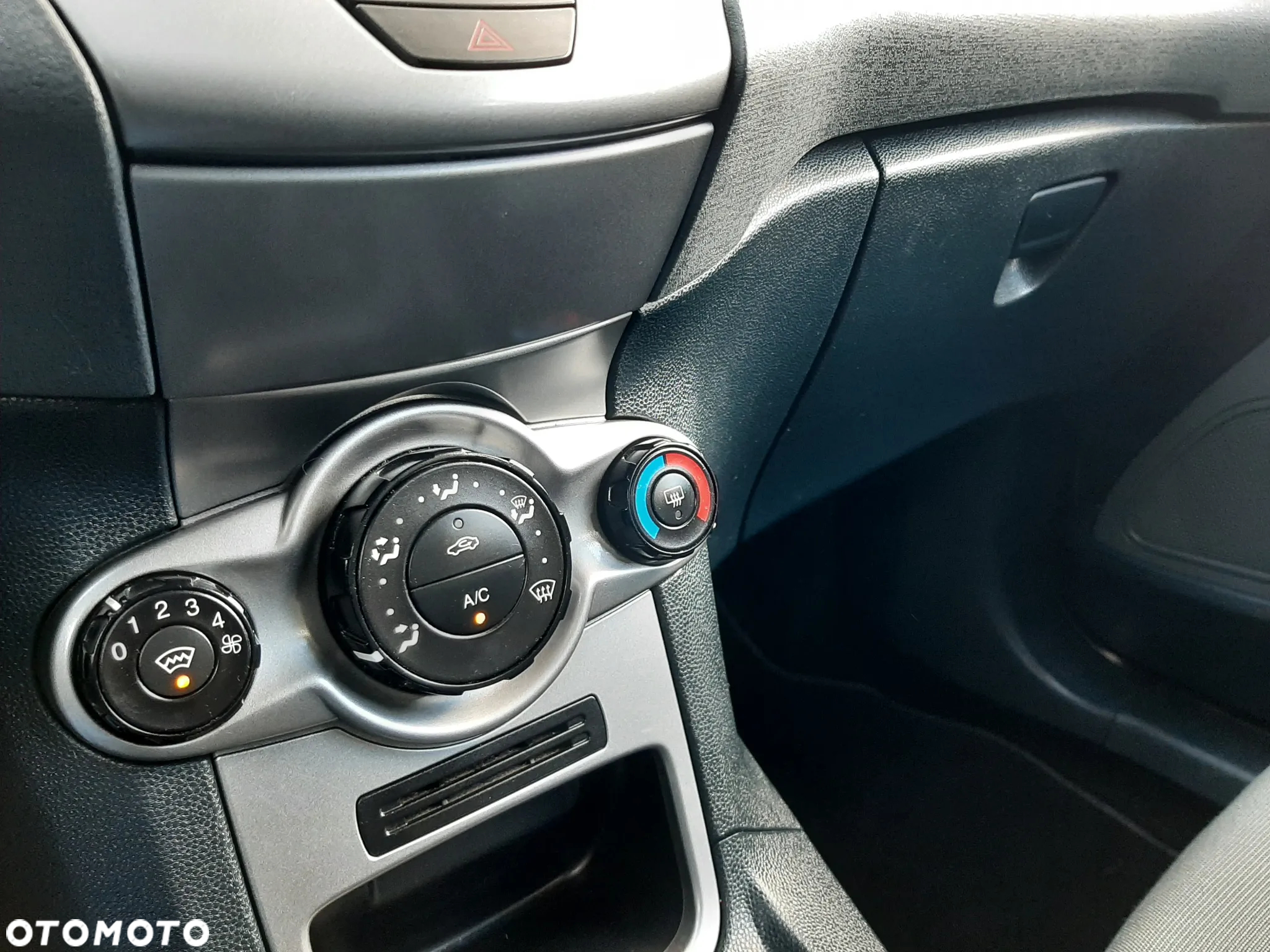 Ford Fiesta 1.25 Ambiente - 9