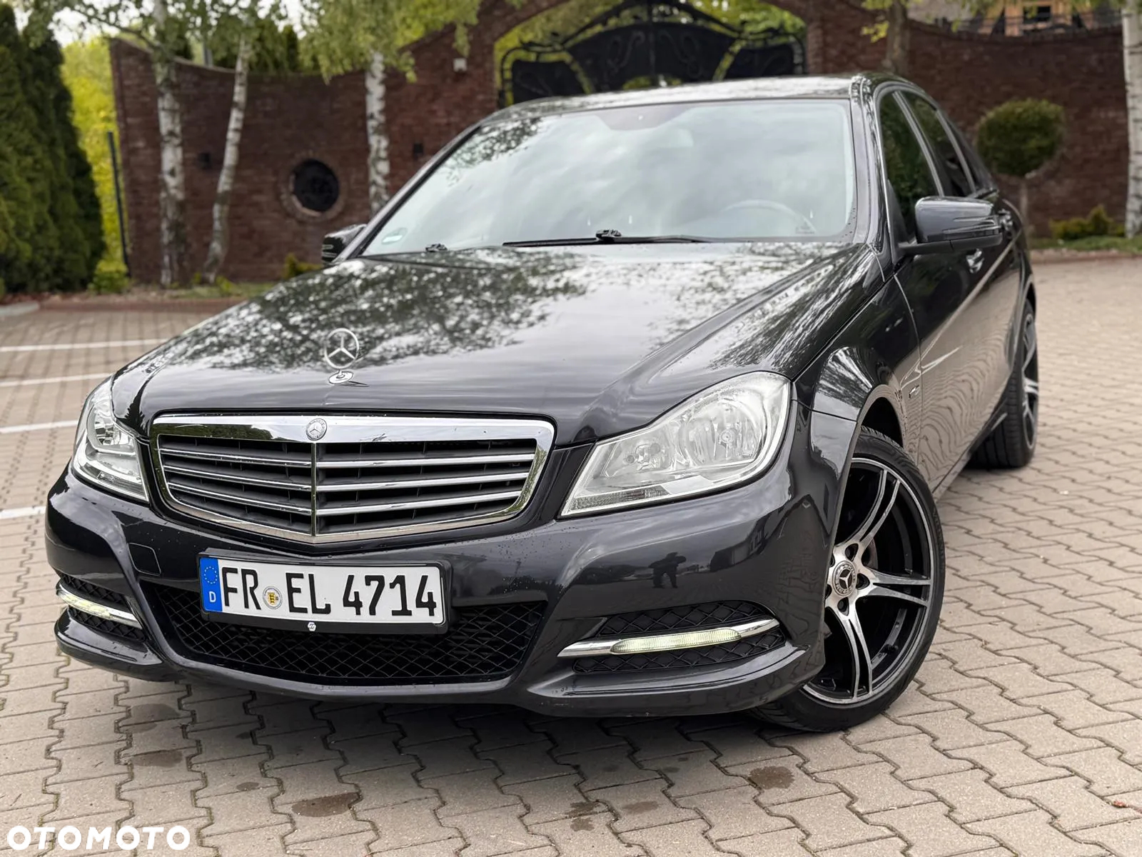 Mercedes-Benz Klasa C 180 CGI BlueEFFICIENCY - 10