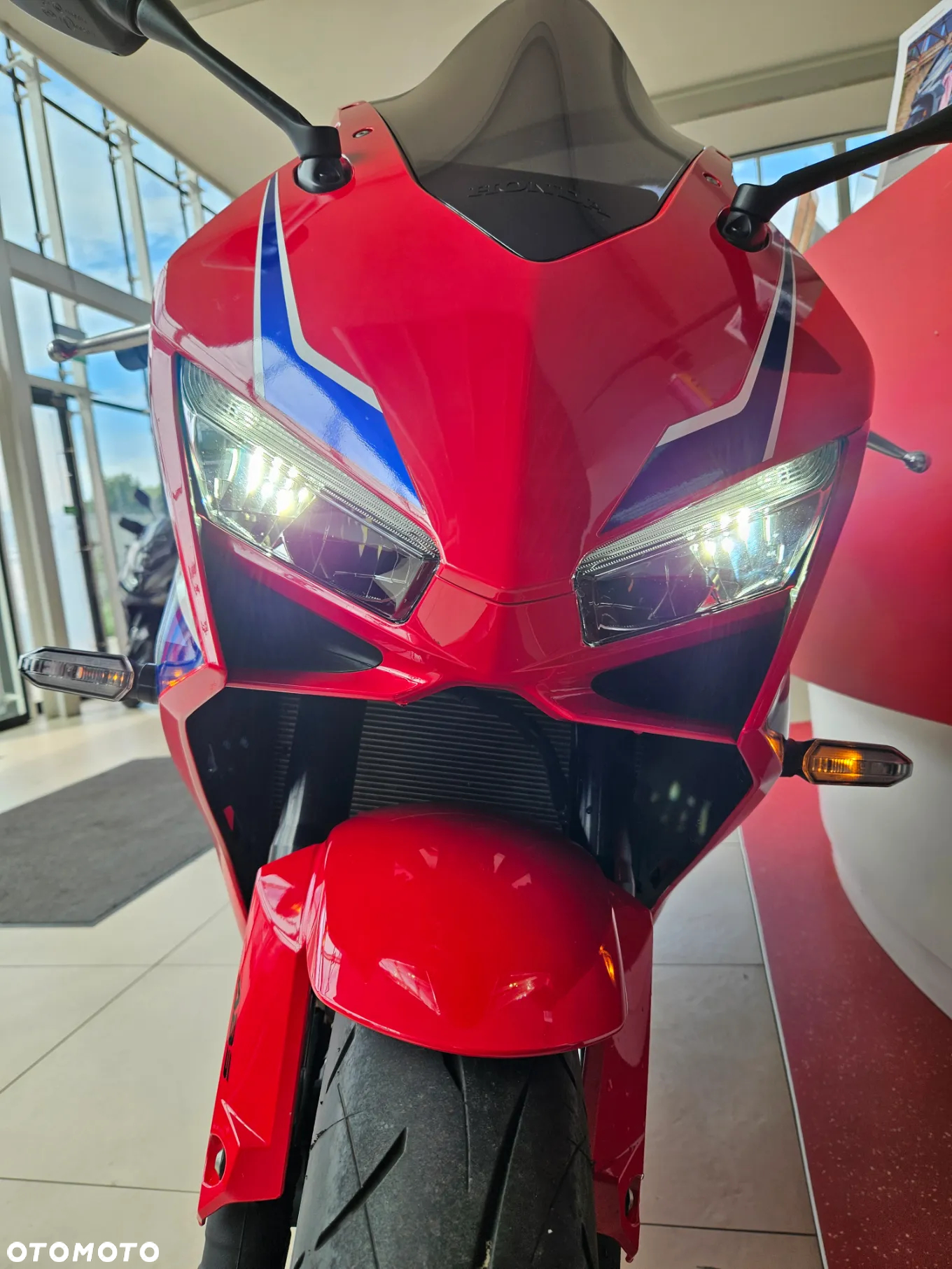 Honda CBR - 23