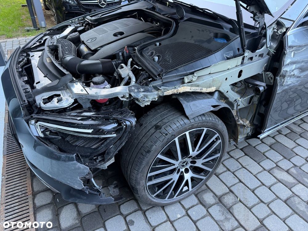 Mercedes-Benz Klasa E 200 4Matic All-Terrain 9G-TRONIC Avantgarde - 14