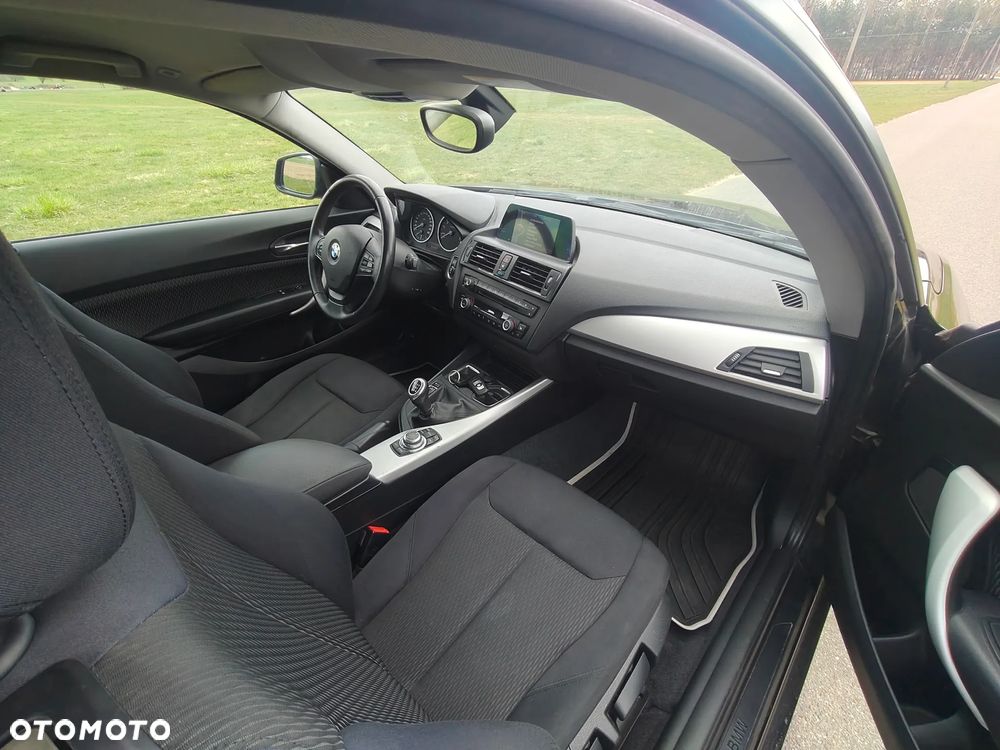 BMW Seria 1 118i - 5