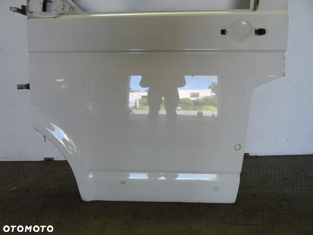 LB9A drzwi lewe przod VW T5 03-09 czesci - 2