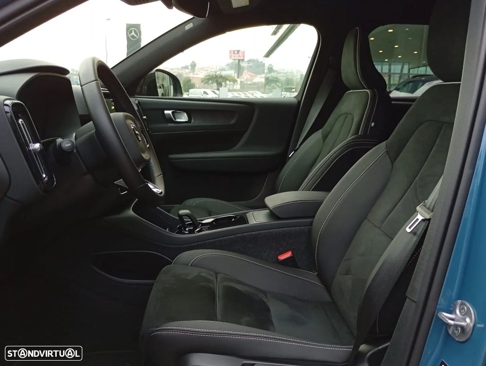 Volvo XC 40 Recharge Plus - 12