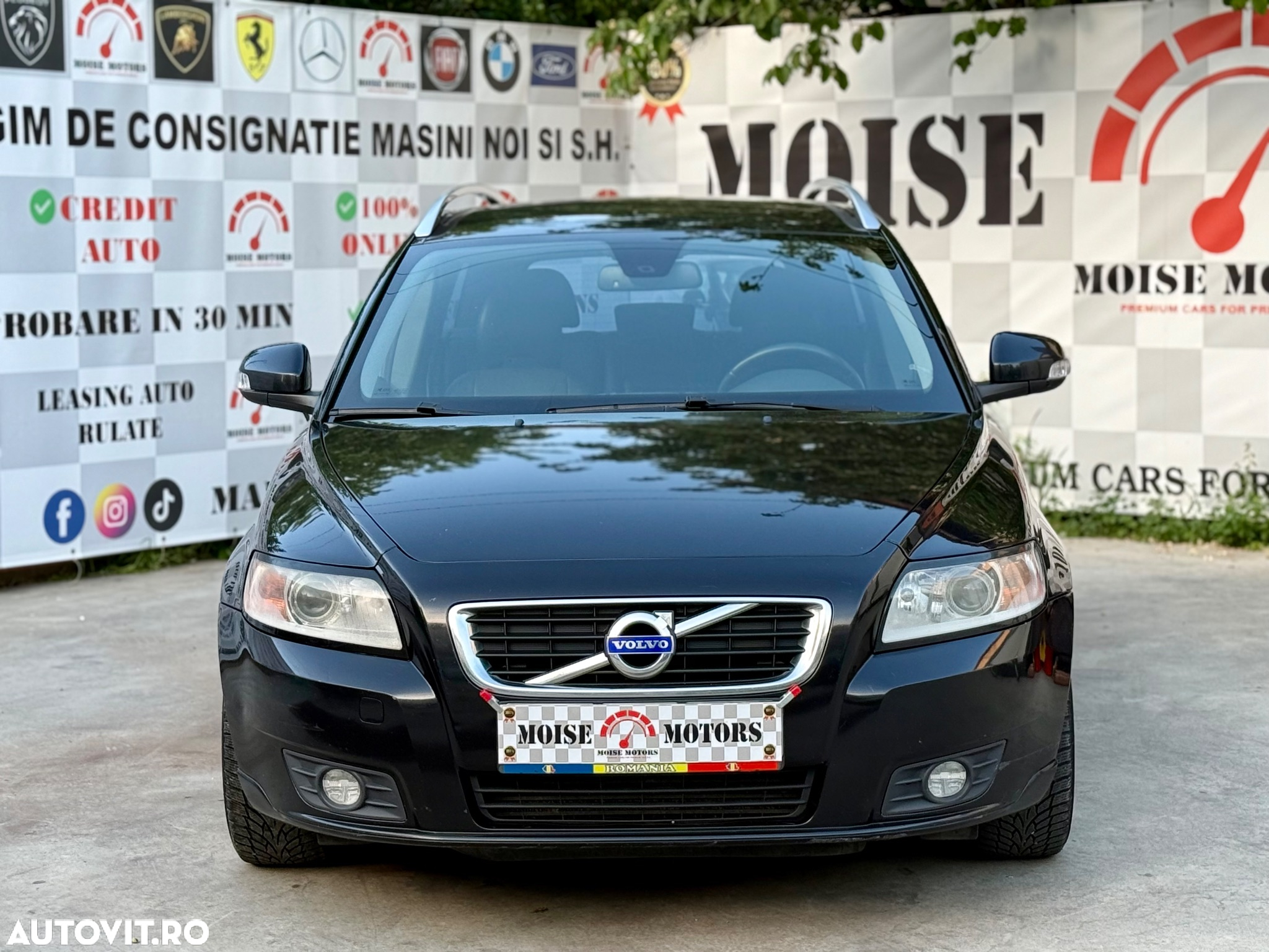 Volvo V50 D2 Business Pro Edition - 2