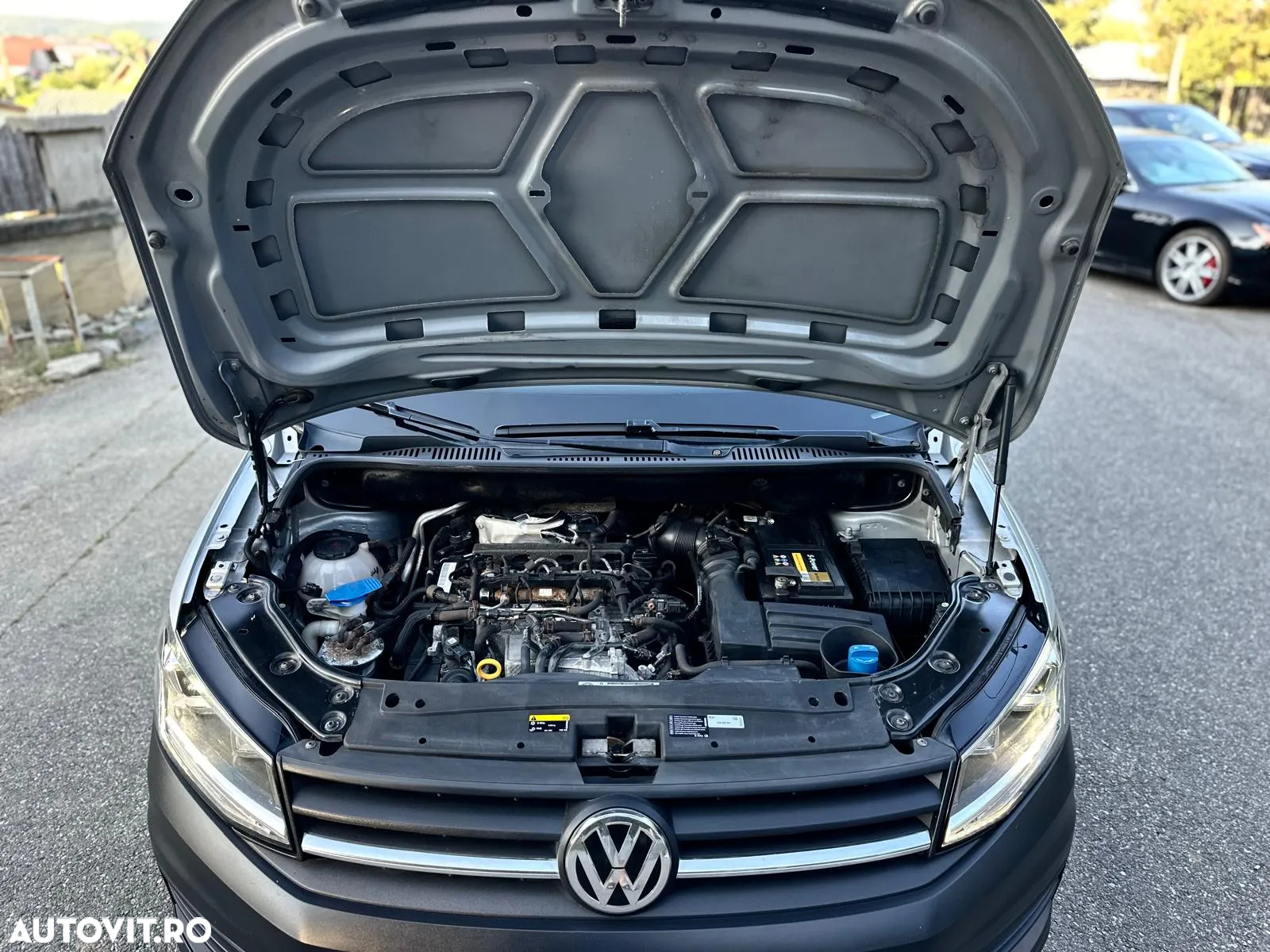 Volkswagen Caddy Maxi - 25