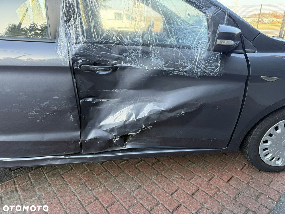 Ford Ka+ - 10