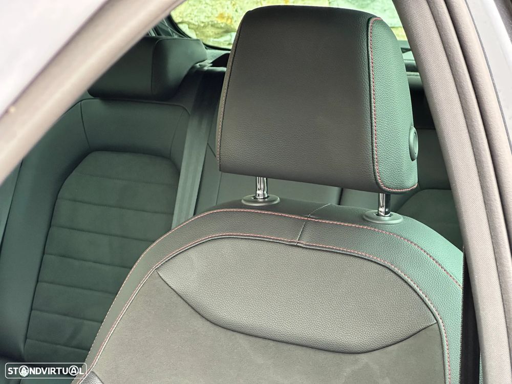 SEAT Ibiza 1.0 TSI S&S Fast Lane FR BEATS - 44