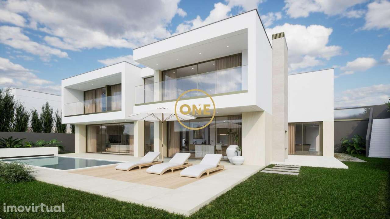 Moradia T3 com Piscina - Grande imagem: 2/44