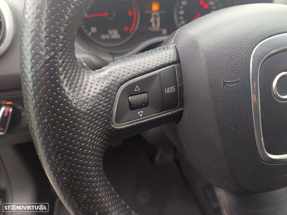 Audi A3 Sportback 1.6 TDI Sport - 30