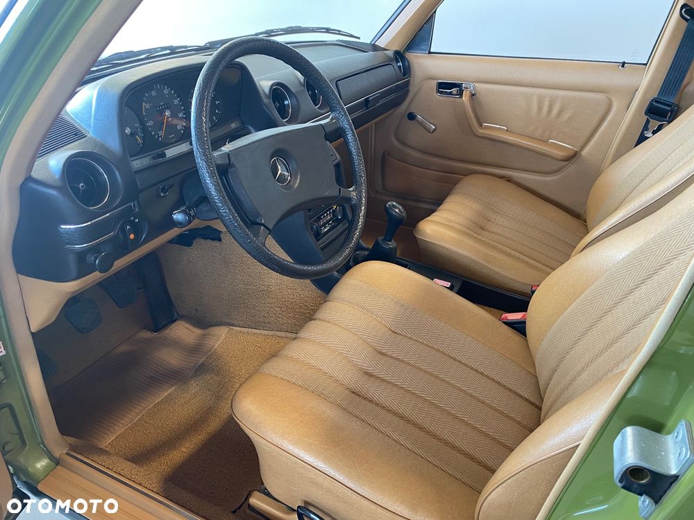 Mercedes-Benz W123 - 7
