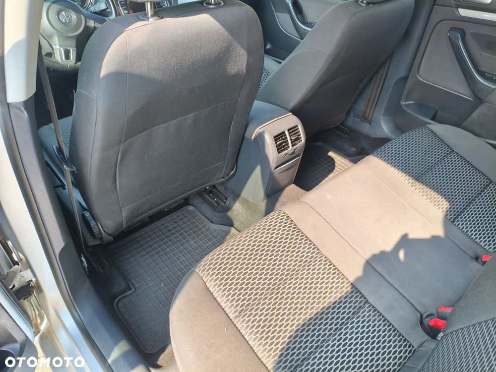 Volkswagen Golf Variant 1.6 TDI DPF BlueMotion Technology Style - 11