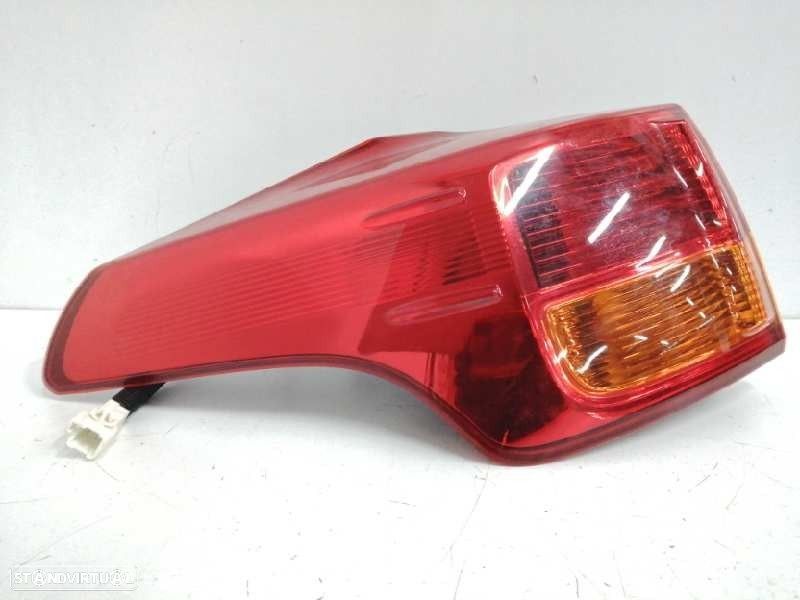 FAROLIM TRASEIRO ESQUERDO TOYOTA RAV 4 IV 2015 -8156142171 - 1